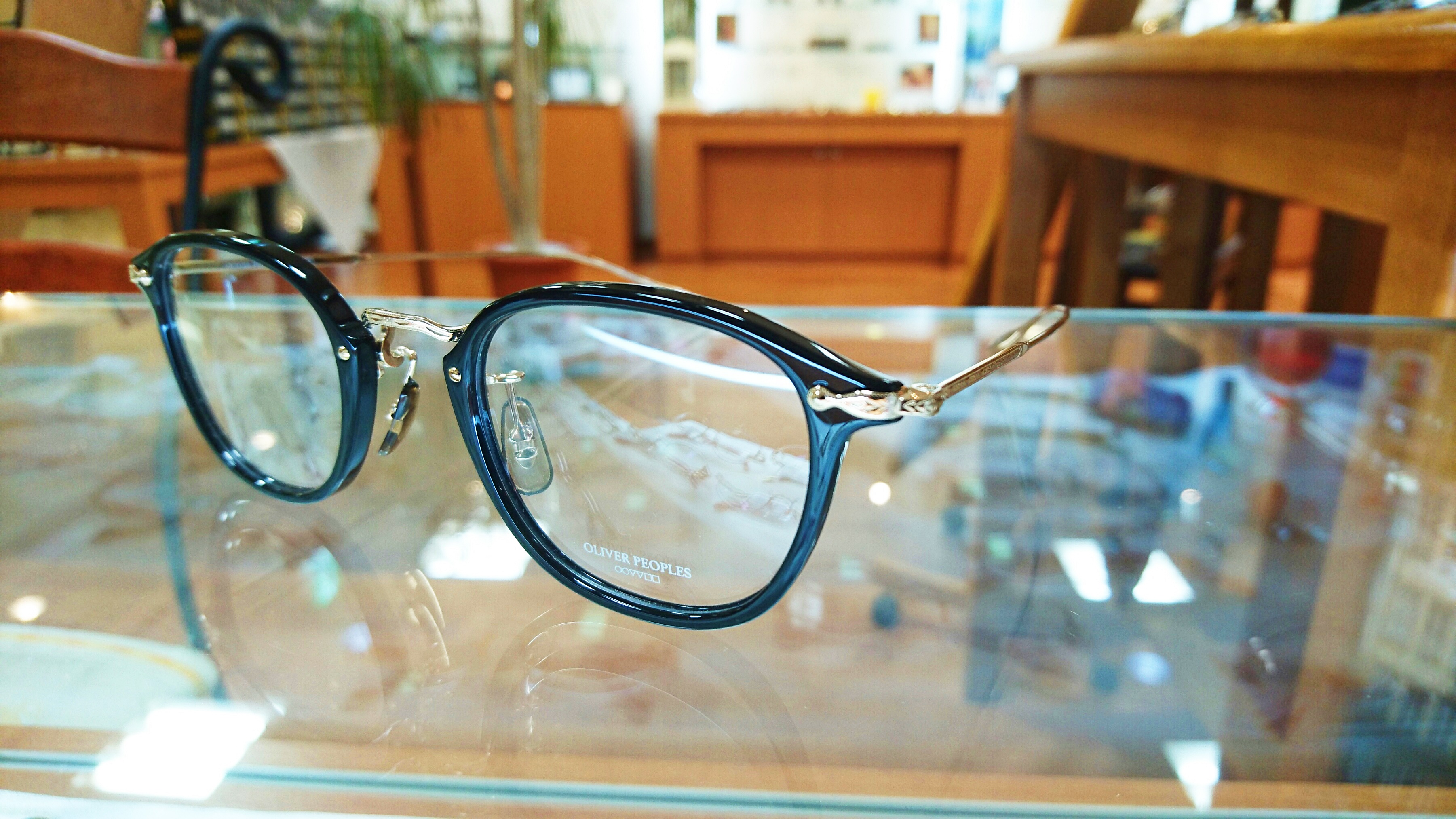 OLIVER PEOPLES オリバーピープルズ Holdren VOT