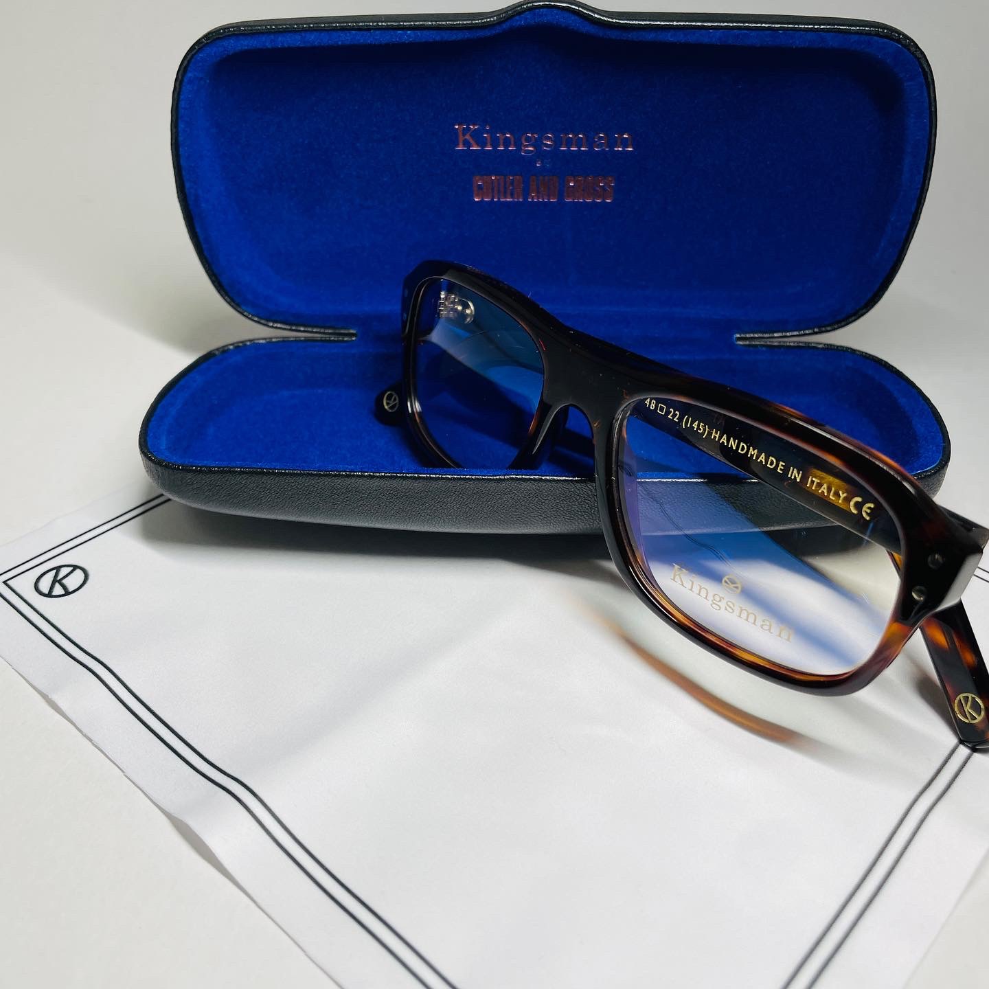 大得価低価 Kingsman Glasses キングスマン メガネ ブラック 度なし 黒ぶちの通販 by Buffalo86's shop｜ラクマ  actualizate.ar